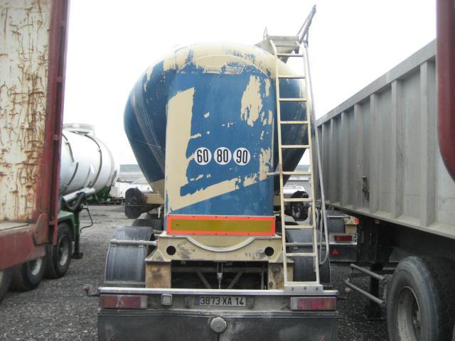 Semirreboque silo para transporte de materiais a granel Spitzer: foto 6