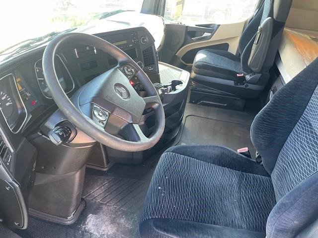 Tractor Mercedes Actros 1845: foto 6