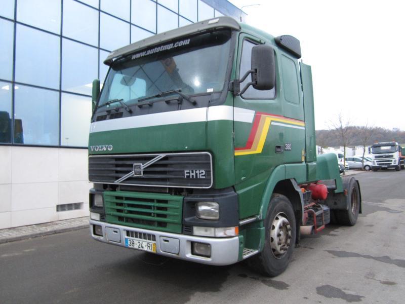 Volvo FH12 380 - Tractor: foto 1 Volvo FH12 380 - Tractor: foto 1