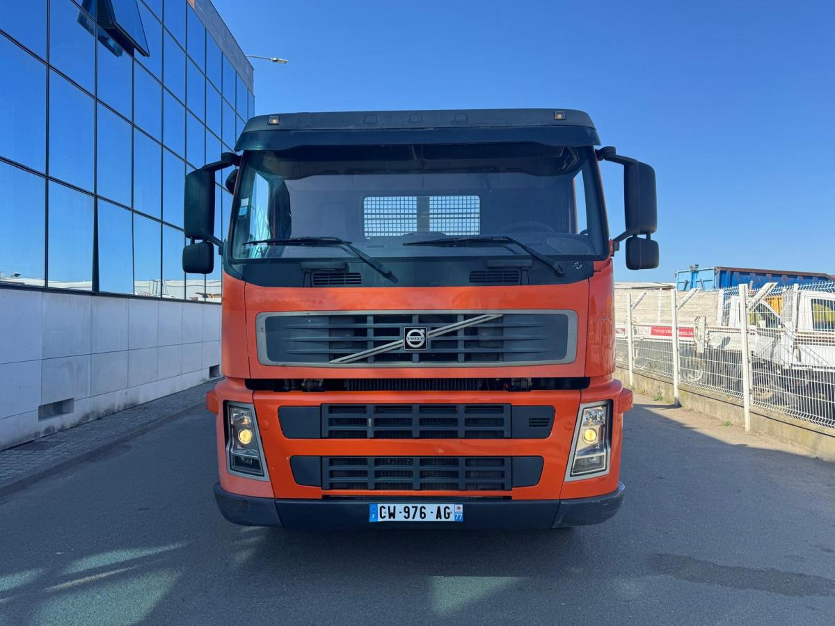 Volvo FM 380 - Camião multibenne: foto 2 Volvo FM 380 - Camião multibenne: foto 2