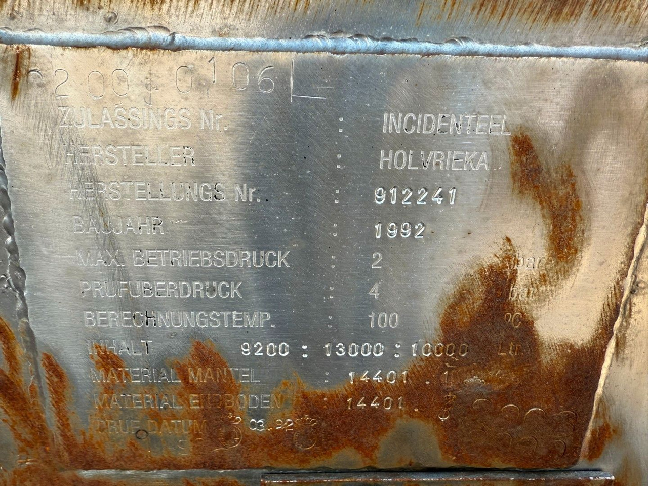 Burg 3 compartments 32.200 L ADR - Semirreboque tanque: foto 3 Burg 3 compartments 32.200 L ADR - Semirreboque tanque: foto 3