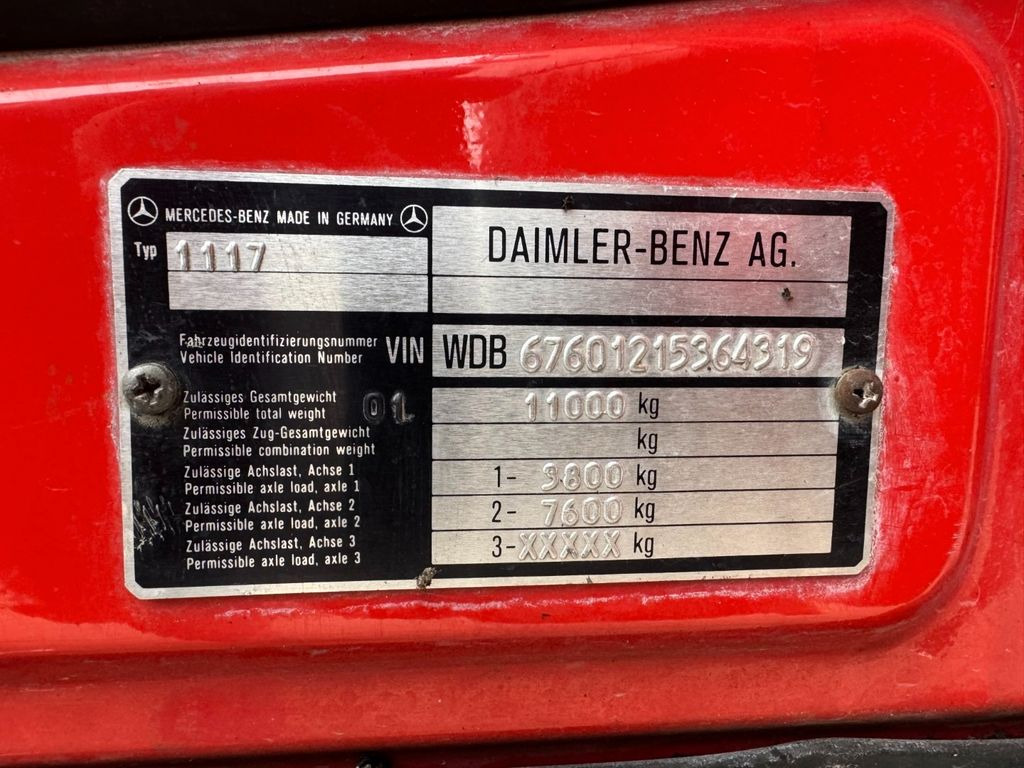 Camião Mercedes-Benz 1117 4x2 Fire truck - Feuerwehr  - Tankspritze: foto 10