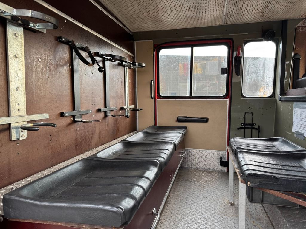 Camião Mercedes-Benz 1117 4x2 Fire truck - Feuerwehr  - Tankspritze: foto 11
