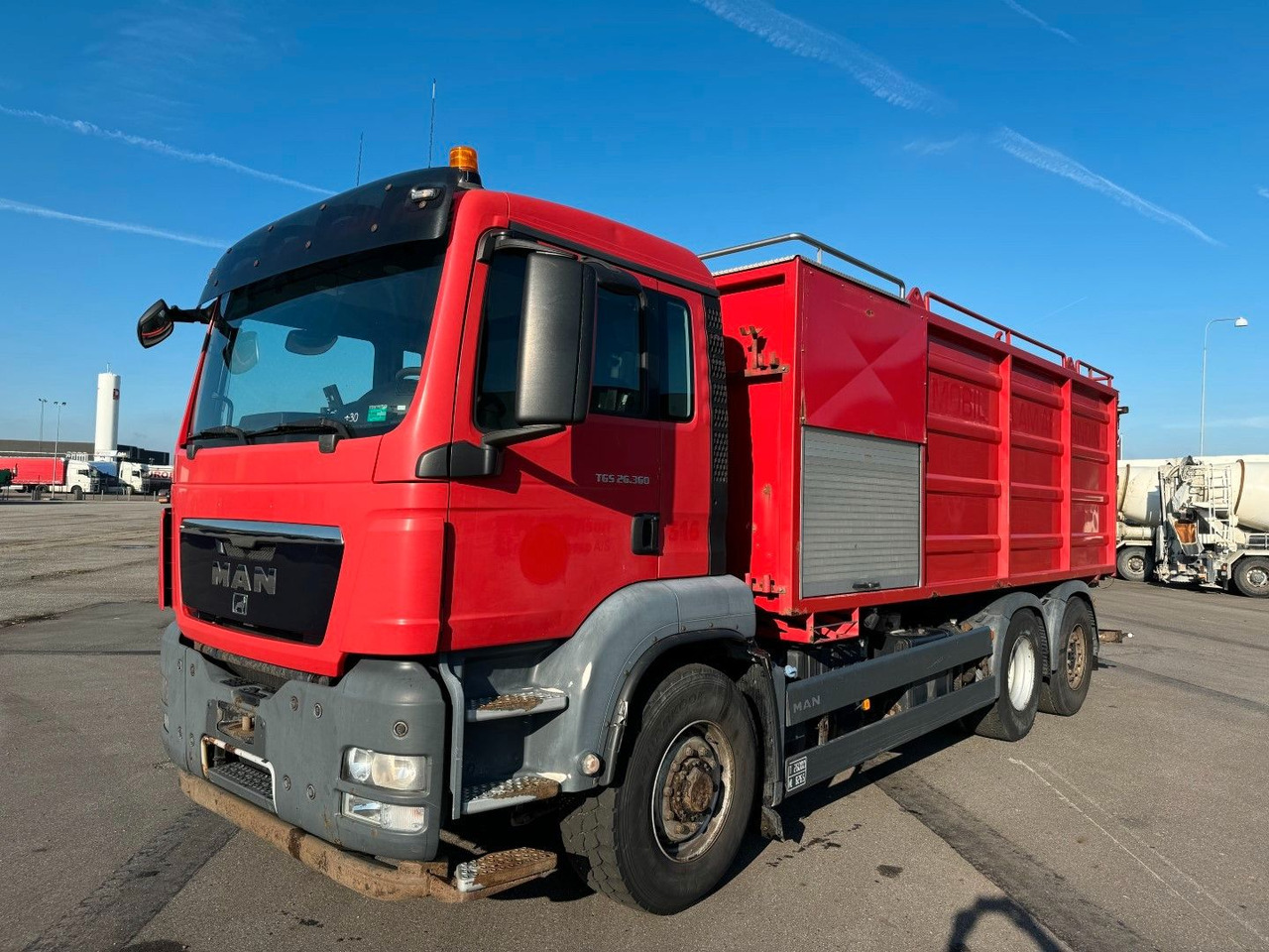 MAN TGS 26.360 6x4H*4 Simon Moos KSA MAN TGS 26.360 6x4H*4 Simon Moos KSA VacuDrain - Caminhão limpa fossa: foto 2 MAN TGS 26.360 6x4H*4 Simon Moos KSA MAN TGS 26.360 6x4H*4 Simon Moos KSA VacuDrain - Caminhão limpa fossa: foto 2