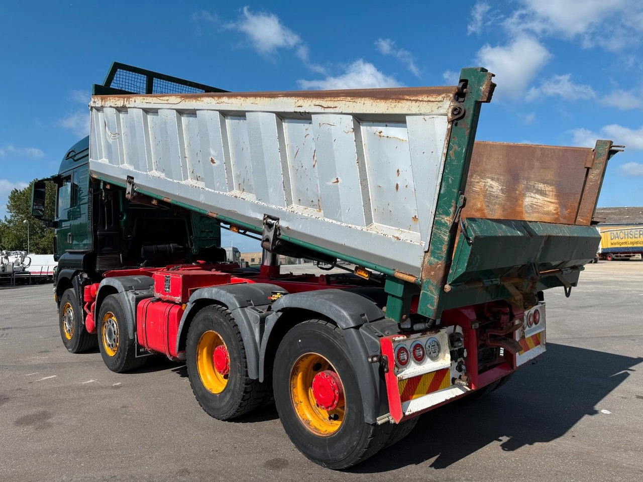 MAN TGS 35.500 8x4 Euro 6 Pendel Steel Tipper MAN TGS 35.500 8x4 Euro 6 Pendel Steel Tipper - Camião basculante: foto 4 MAN TGS 35.500 8x4 Euro 6 Pendel Steel Tipper MAN TGS 35.500 8x4 Euro 6 Pendel Steel Tipper - Camião basculante: foto 4