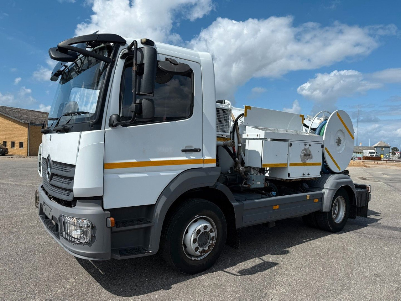 Mercedes-Benz Atego 1323 RHD Euro 6 Hvidtved Larsen Cityflex - Caminhão limpa fossa: foto 2 Mercedes-Benz Atego 1323 RHD Euro 6 Hvidtved Larsen Cityflex - Caminhão limpa fossa: foto 2