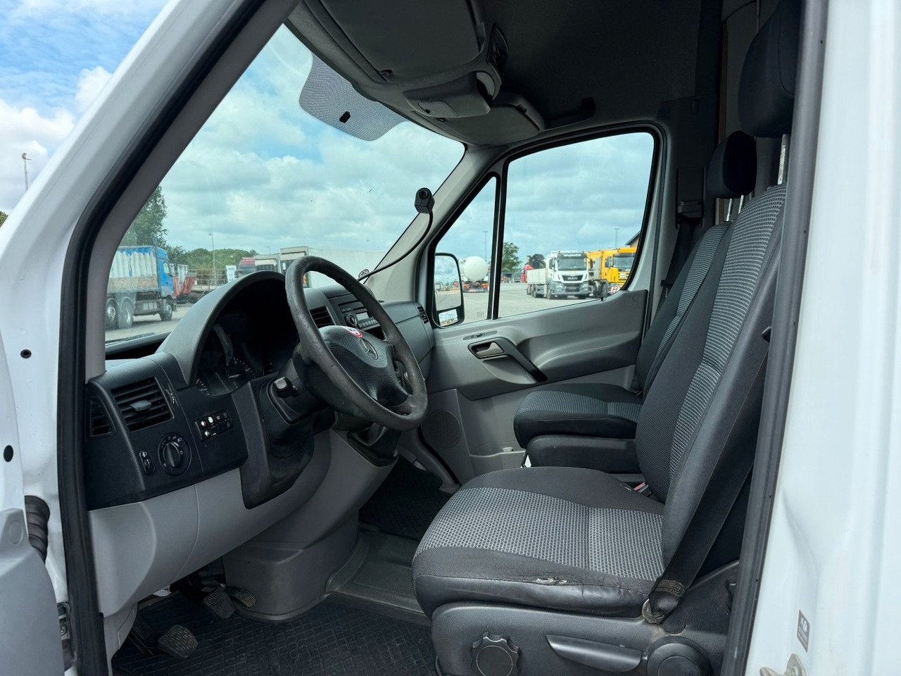 Mercedes-Benz Sprinter 516 516 CDI Versalift ET-36-LF ECO 13.7 - Caminhão com plataforma aérea: foto 5 Mercedes-Benz Sprinter 516 516 CDI Versalift ET-36-LF ECO 13.7 - Caminhão com plataforma aérea: foto 5
