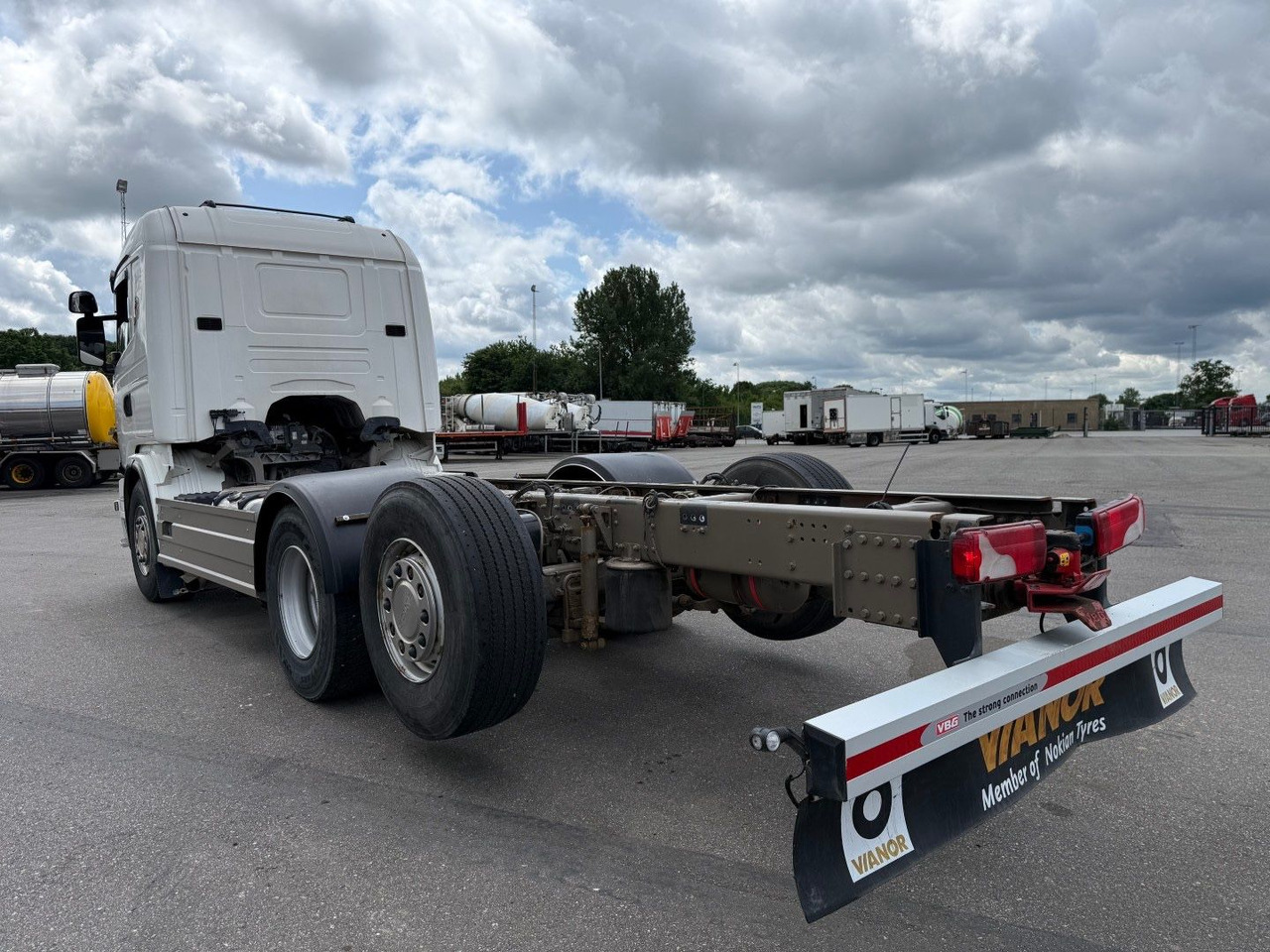Scania G480 6x2*4 ADR Chassis / Fahrgestell / Retarder - Camião chassi: foto 4 Scania G480 6x2*4 ADR Chassis / Fahrgestell / Retarder - Camião chassi: foto 4