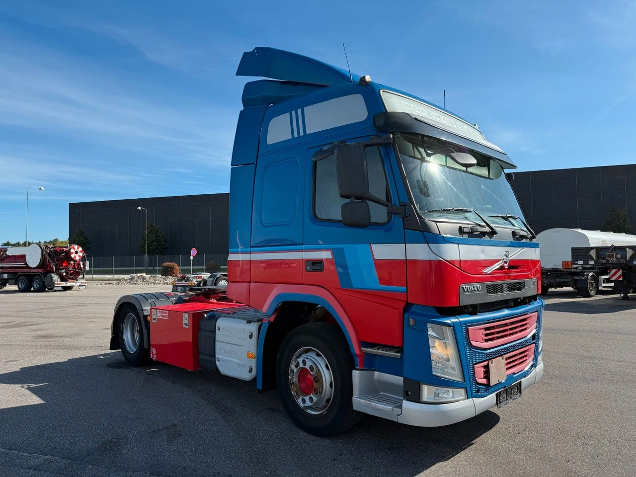 Volvo FM 410 4x2 Globetrotter Euro 6 - Tractor: foto 2 Volvo FM 410 4x2 Globetrotter Euro 6 - Tractor: foto 2