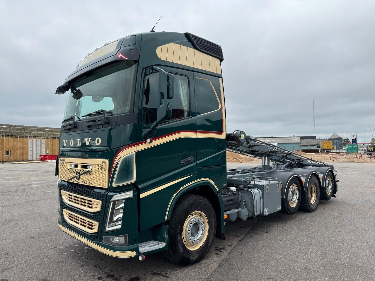 Volvo FH 500 8x2*6 Tipper Euro 6 - Camião basculante: foto 1 Volvo FH 500 8x2*6 Tipper Euro 6 - Camião basculante: foto 1