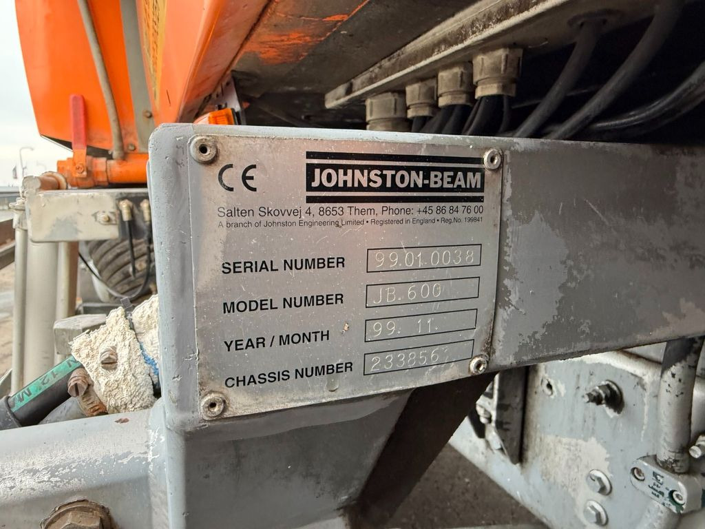 Varredora urbana Volvo FL615 Johnston-Beam JB 600 Road Sweeper: foto 8