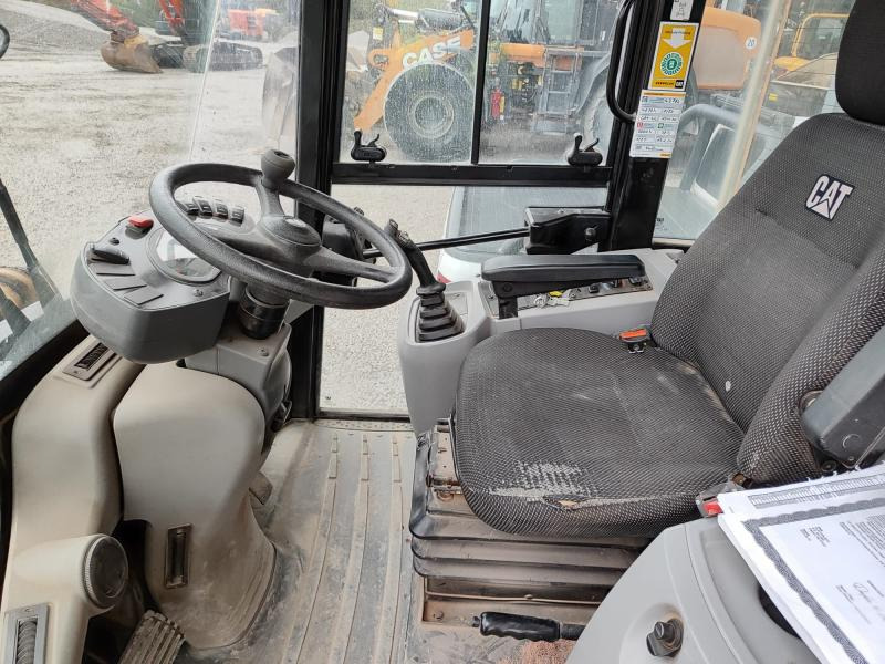 Caterpillar 908 M - Pá carregadora de rodas: foto 5 Caterpillar 908 M - Pá carregadora de rodas: foto 5