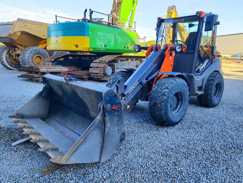 Hitachi ZW95 - Pá carregadora de rodas: foto 2 Hitachi ZW95 - Pá carregadora de rodas: foto 2