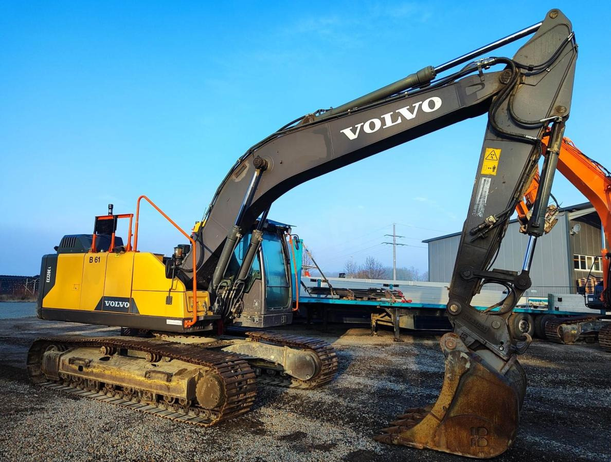 Volvo EC220EL - Escavadora de rastos: foto 3 Volvo EC220EL - Escavadora de rastos: foto 3