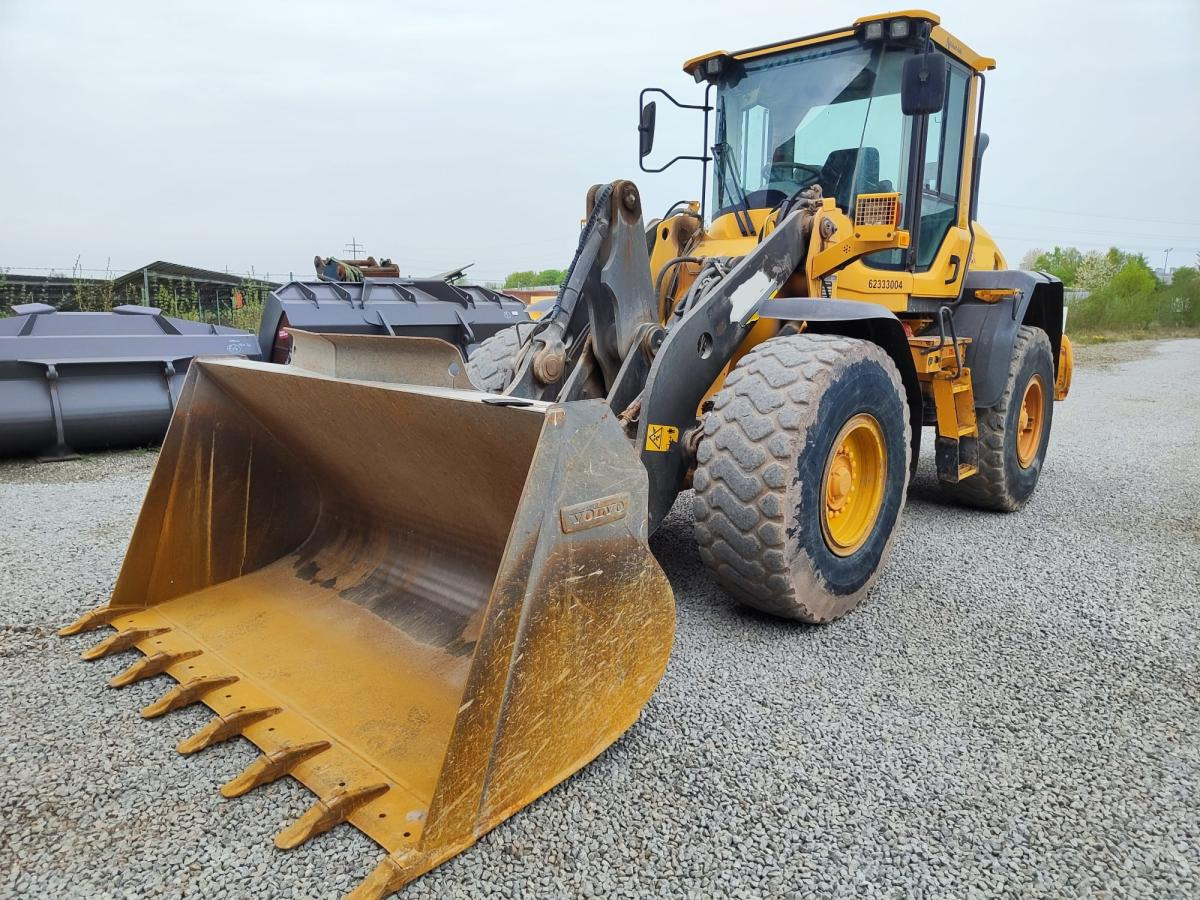 Volvo L 70 G - Pá carregadora de rodas: foto 2 Volvo L 70 G - Pá carregadora de rodas: foto 2