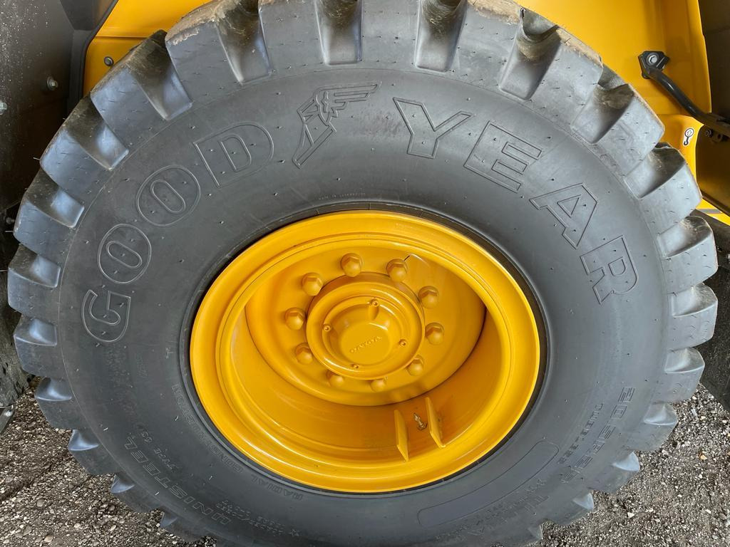 Volvo L60H - Pá carregadora de rodas: foto 5 Volvo L60H - Pá carregadora de rodas: foto 5