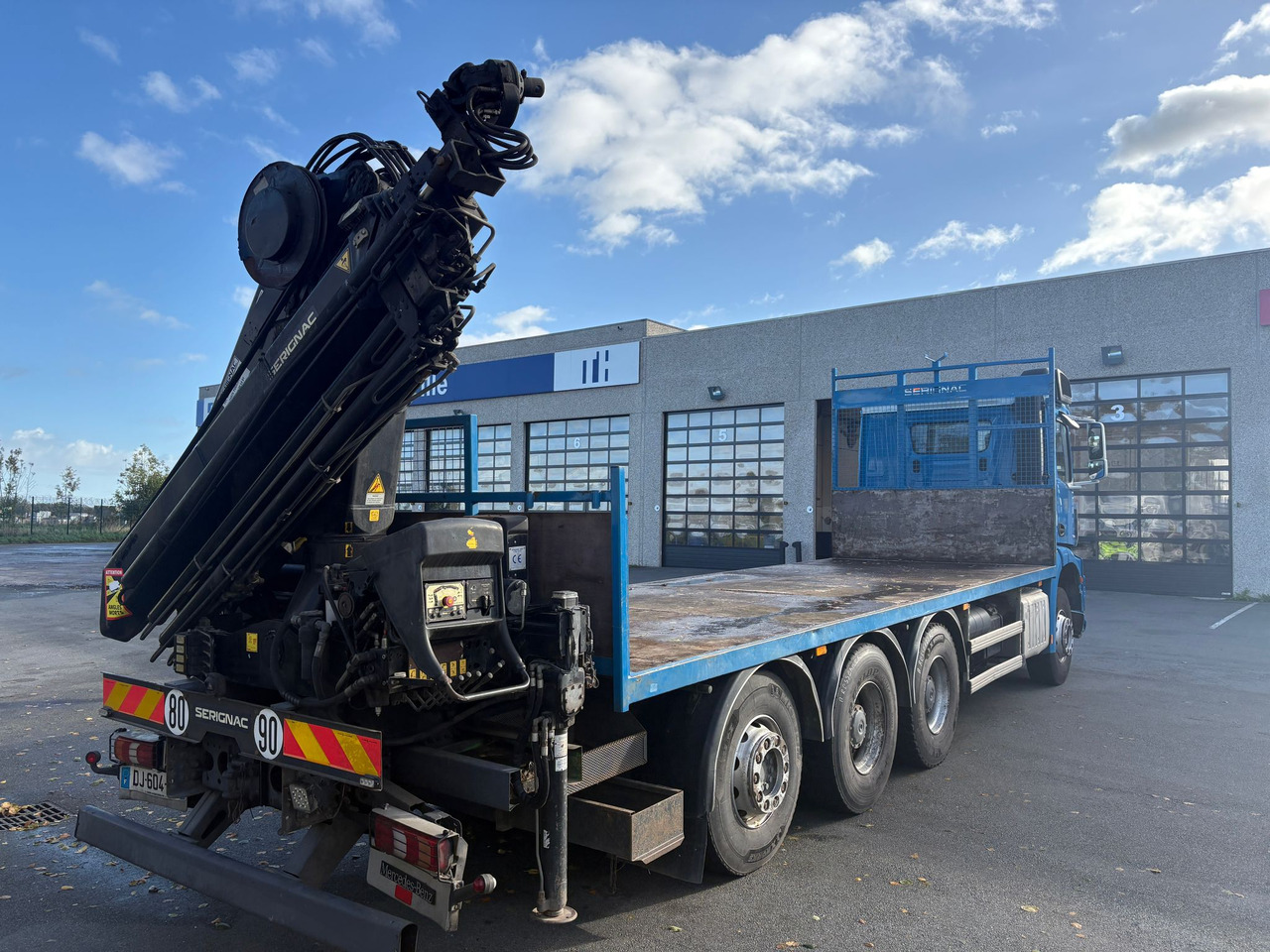 Mercedes Arocs 3240 - Camião de caixa aberta/ Plataforma: foto 3 Mercedes Arocs 3240 - Camião de caixa aberta/ Plataforma: foto 3