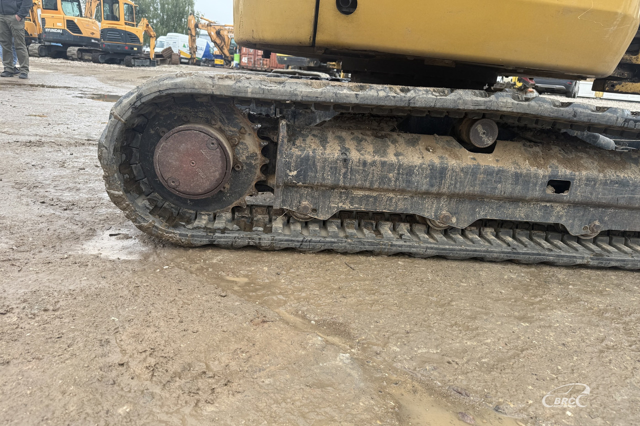 Mini escavadeira Caterpillar 302.7DCR: foto 7 Mini escavadeira Caterpillar 302.7DCR: foto 7