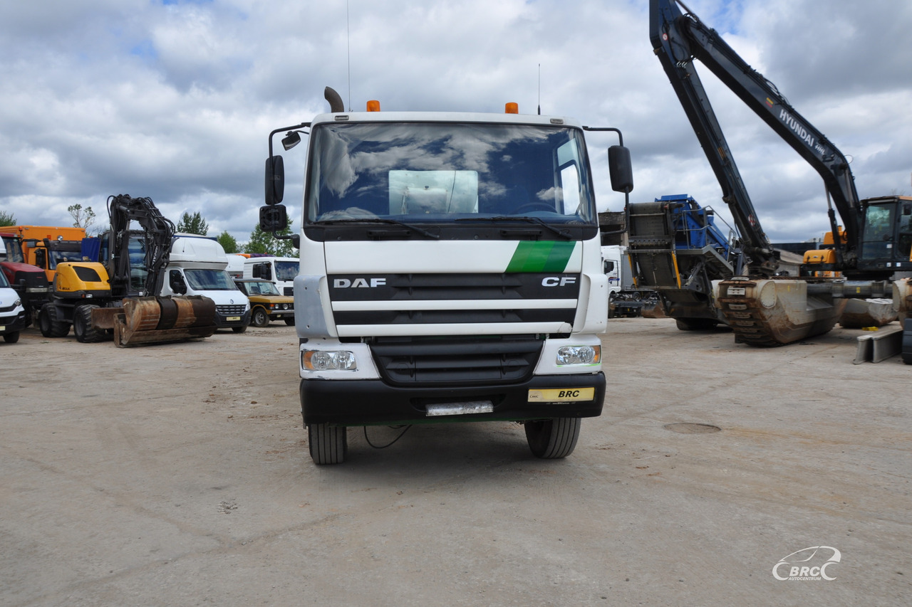 DAF CF 75.360 - Camião betoneira: foto 3 DAF CF 75.360 - Camião betoneira: foto 3