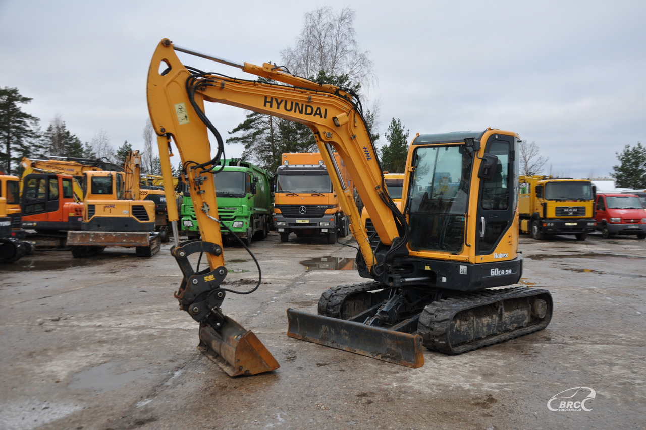 Hyundai R60CR-9A - Escavadora de rastos: foto 1 Hyundai R60CR-9A - Escavadora de rastos: foto 1