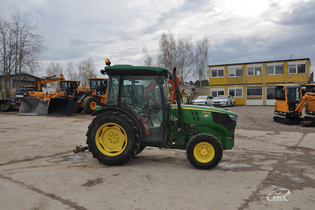 John Deere 5085 - Trator: foto 4 John Deere 5085 - Trator: foto 4