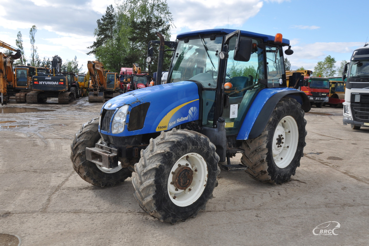 New Holland T5060 - Trator: foto 1 New Holland T5060 - Trator: foto 1