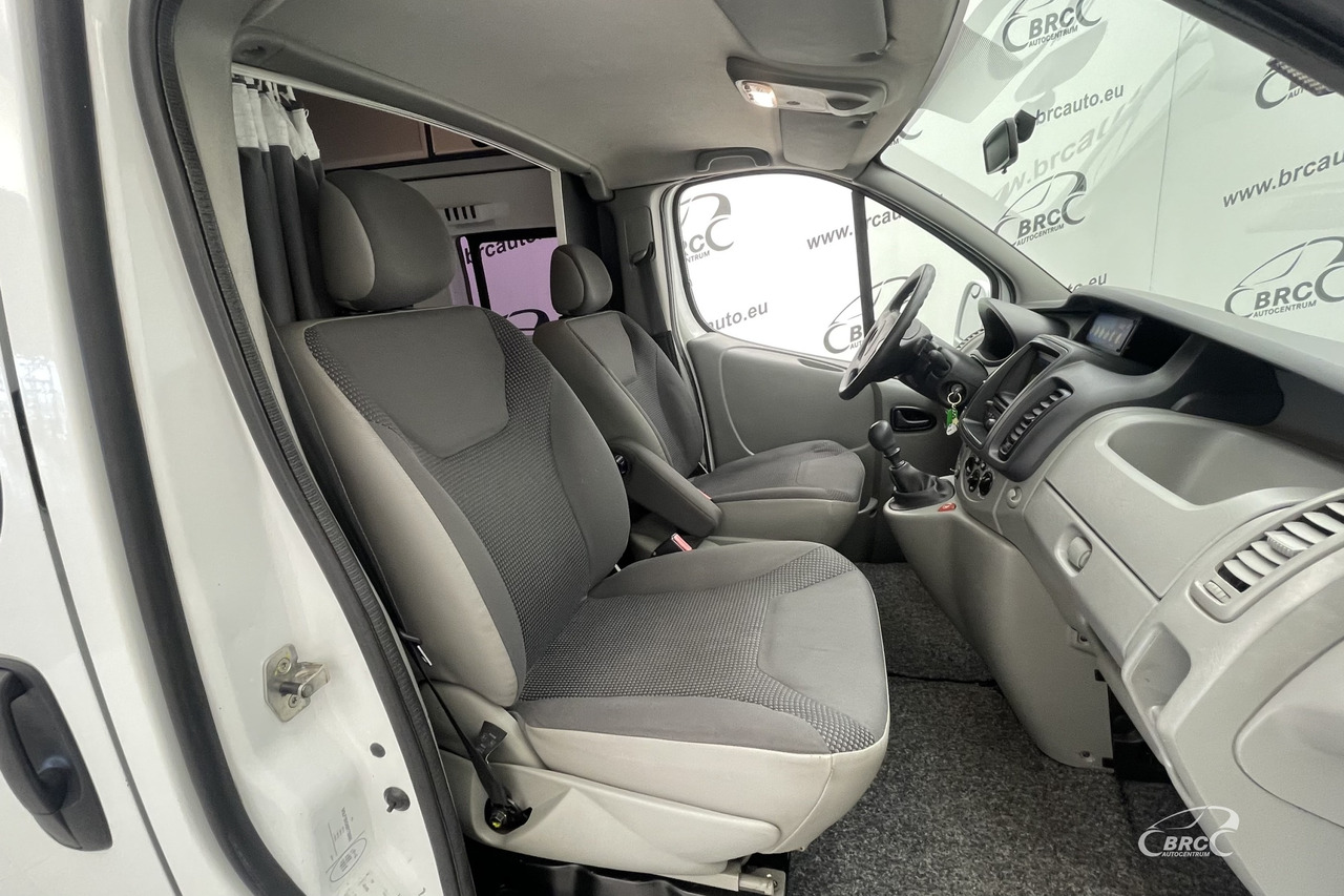 Opel Vivaro - Campervan: foto 5 Opel Vivaro - Campervan: foto 5