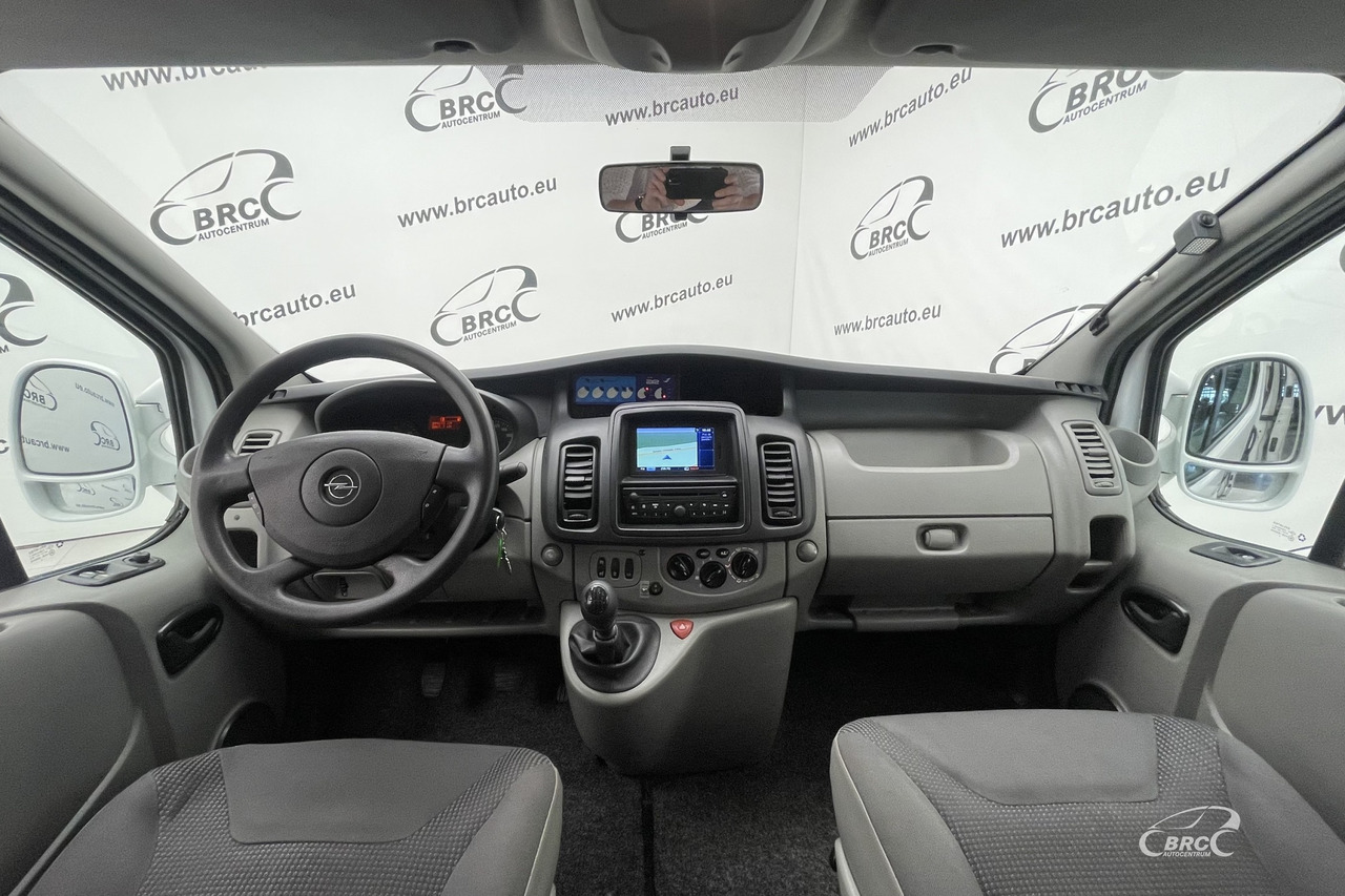 Opel Vivaro - Campervan: foto 3 Opel Vivaro - Campervan: foto 3
