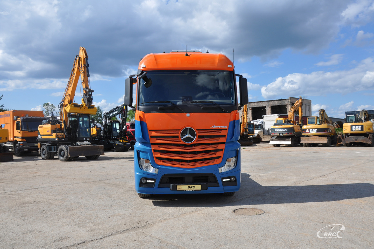 Mercedes-Benz Actros - Tractor: foto 3 Mercedes-Benz Actros - Tractor: foto 3