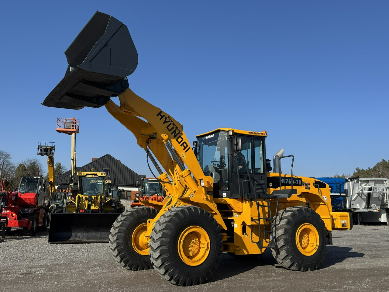 Hyundai HL760-7A Centralne Smarowanie waga-18 ton - Pá carregadora de rodas: foto 1 Hyundai HL760-7A Centralne Smarowanie waga-18 ton - Pá carregadora de rodas: foto 1