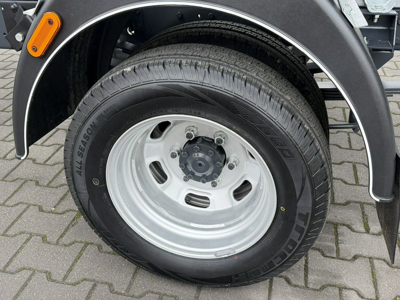 Iveco Daily 35C16 V - Carrinha basculante: foto 5 Iveco Daily 35C16 V - Carrinha basculante: foto 5