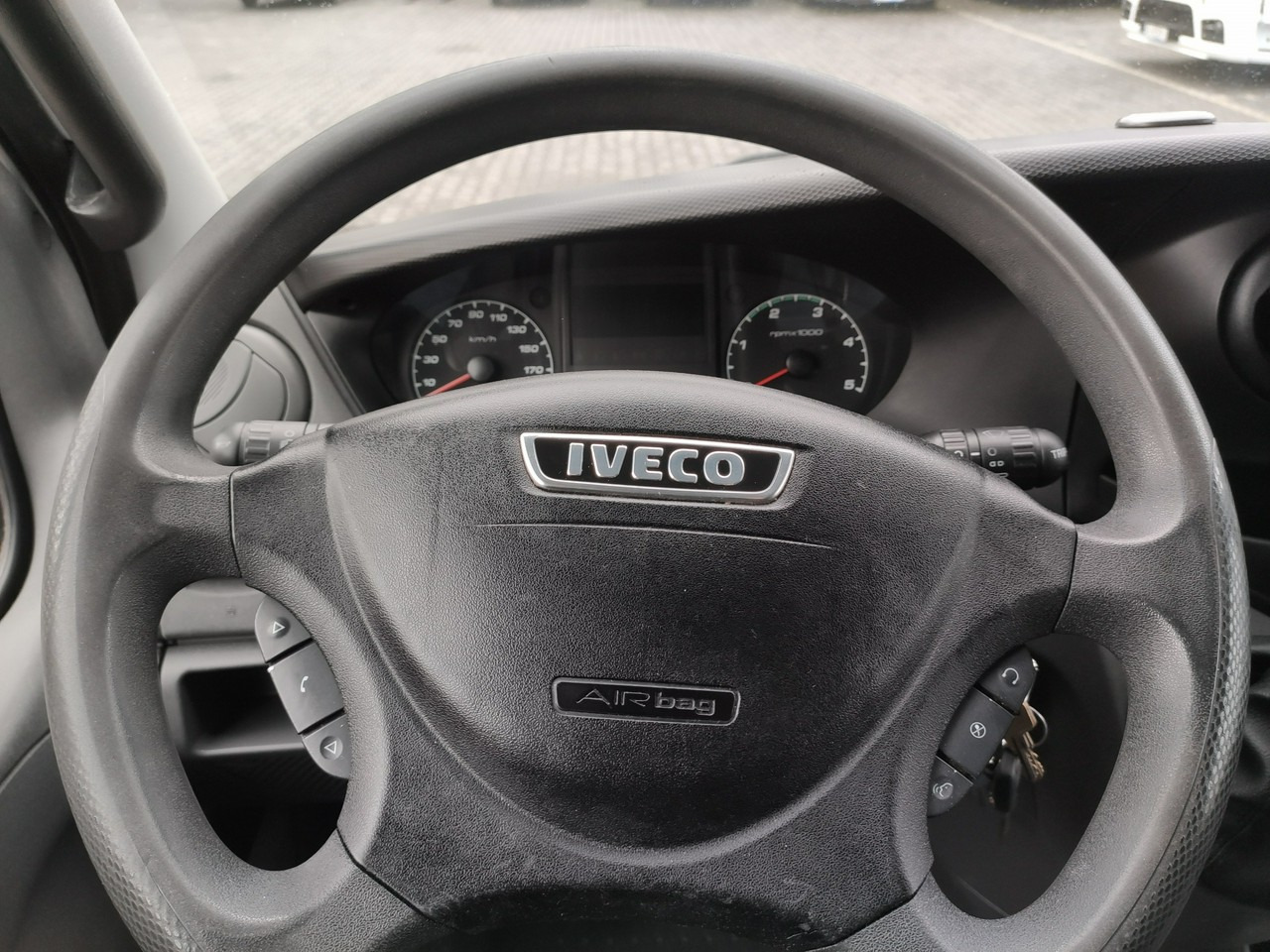 Carrinha de lona Iveco Daily 70C17 Firana Tył Drzwi Zadbany w Pełni Sprawny Super Stan: foto 20