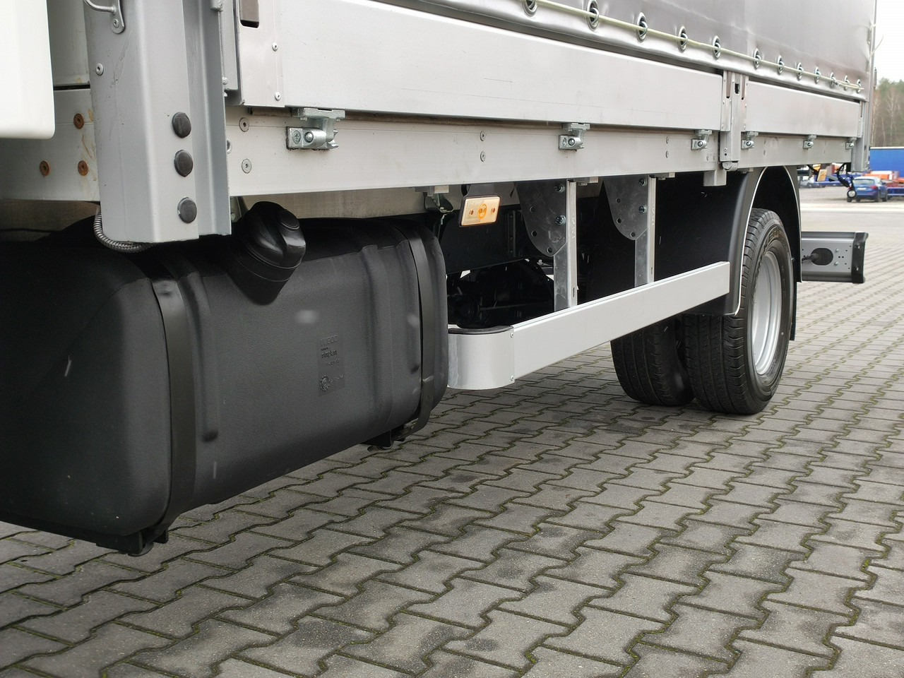 Carrinha de lona Iveco Daily 70C17 Firana Tył Drzwi Zadbany w Pełni Sprawny Super Stan: foto 8