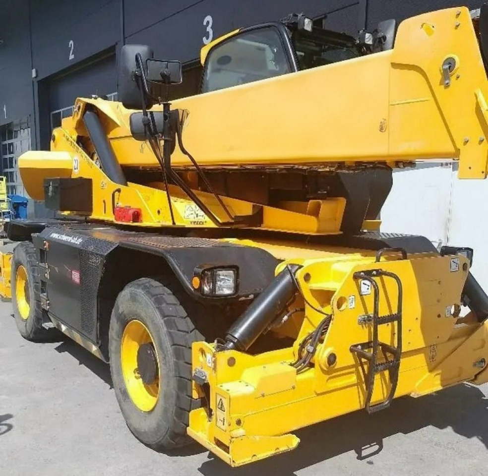 JCB 555P210R SV ROTO 55.21 Ładowarka Teleskopowa Obrotowa OKAZJA - Empilhador telescópico: foto 2 JCB 555P210R SV ROTO 55.21 Ładowarka Teleskopowa Obrotowa OKAZJA - Empilhador telescópico: foto 2