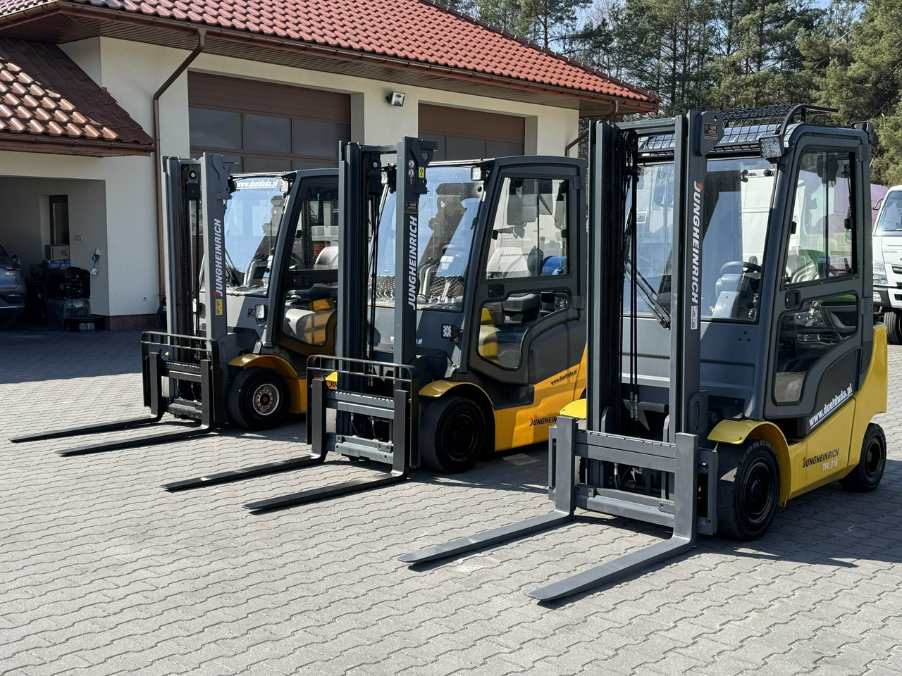 Jungheinrich TFG 316 Duplex Przesuw Boczny Oświetlenie Robocze - Empilhadeira a gás: foto 2 Jungheinrich TFG 316 Duplex Przesuw Boczny Oświetlenie Robocze - Empilhadeira a gás: foto 2