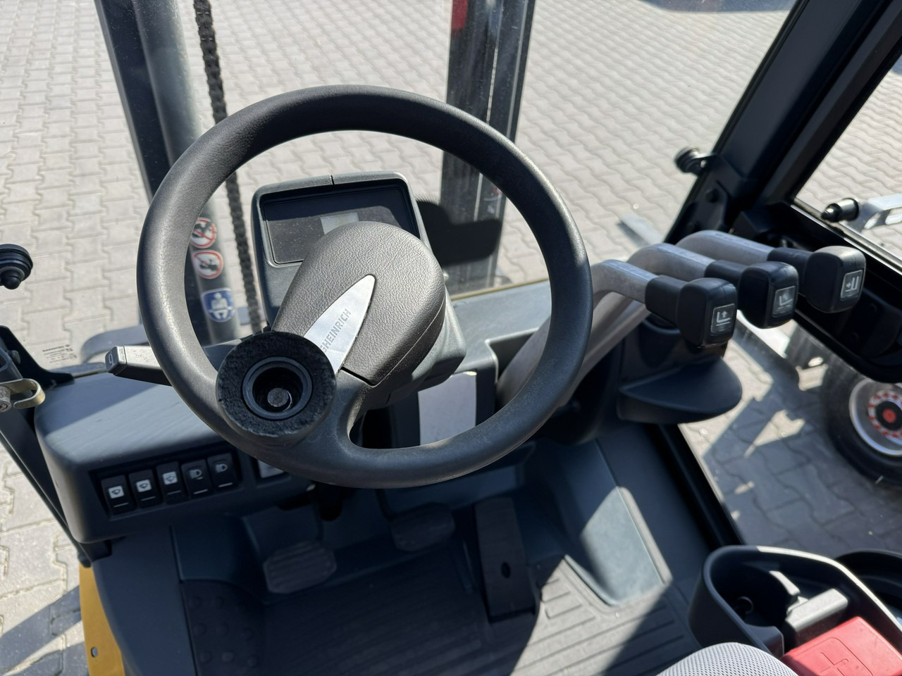 Empilhadeira a gás Jungheinrich TFG 316 Duplex Przesuw Boczny Oświetlenie Robocze: foto 21 Empilhadeira a gás Jungheinrich TFG 316 Duplex Przesuw Boczny Oświetlenie Robocze: foto 21