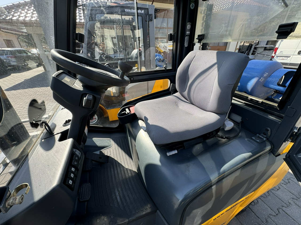 Empilhadeira a gás Jungheinrich TFG 316 Duplex Przesuw Boczny Oświetlenie Robocze: foto 19 Empilhadeira a gás Jungheinrich TFG 316 Duplex Przesuw Boczny Oświetlenie Robocze: foto 19