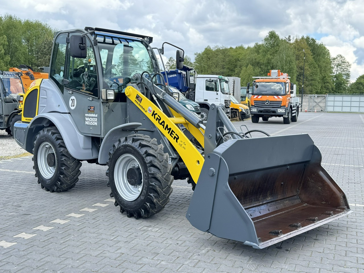 Kramer 5085, 353-11S - Pá carregadora de rodas: foto 1 Kramer 5085, 353-11S - Pá carregadora de rodas: foto 1