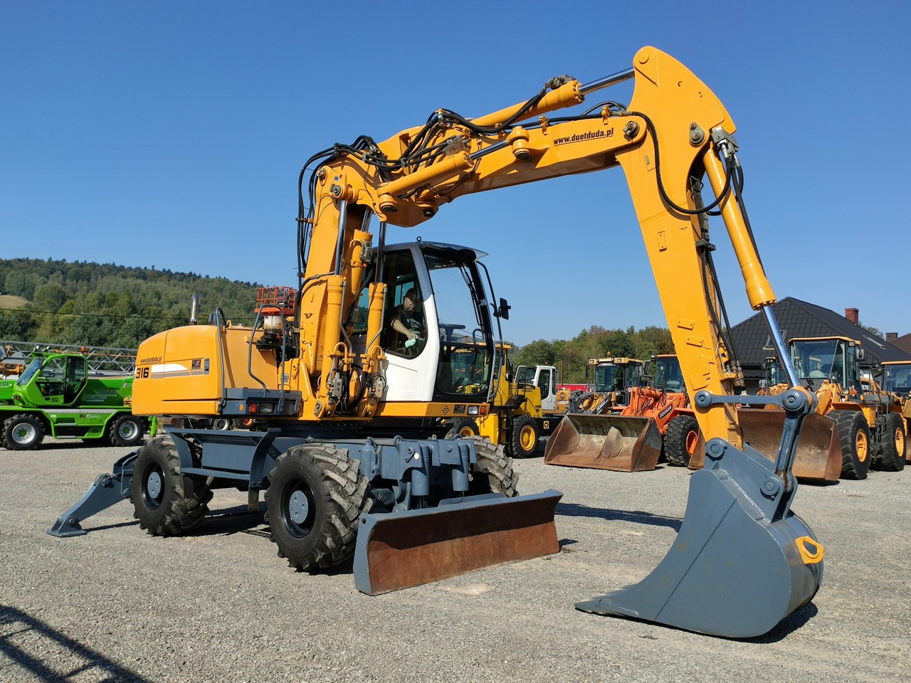 Liebherr A316 Maszyna po Pełnym Tulejowaniu Bez Luzów i Wycieków - Escavadeira de rodas: foto 2 Liebherr A316 Maszyna po Pełnym Tulejowaniu Bez Luzów i Wycieków - Escavadeira de rodas: foto 2