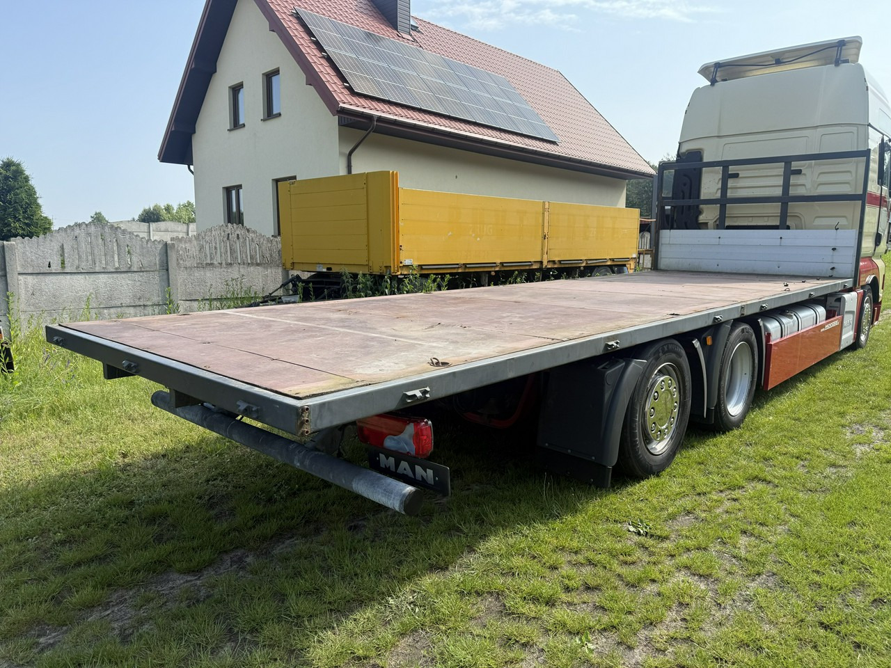 MAN TGL 12.250 Sama Zabudowa Platforma Skrzynia 7,4m / 18 Palet - Carroçaria de caixa aberta: foto 1 MAN TGL 12.250 Sama Zabudowa Platforma Skrzynia 7,4m / 18 Palet - Carroçaria de caixa aberta: foto 1