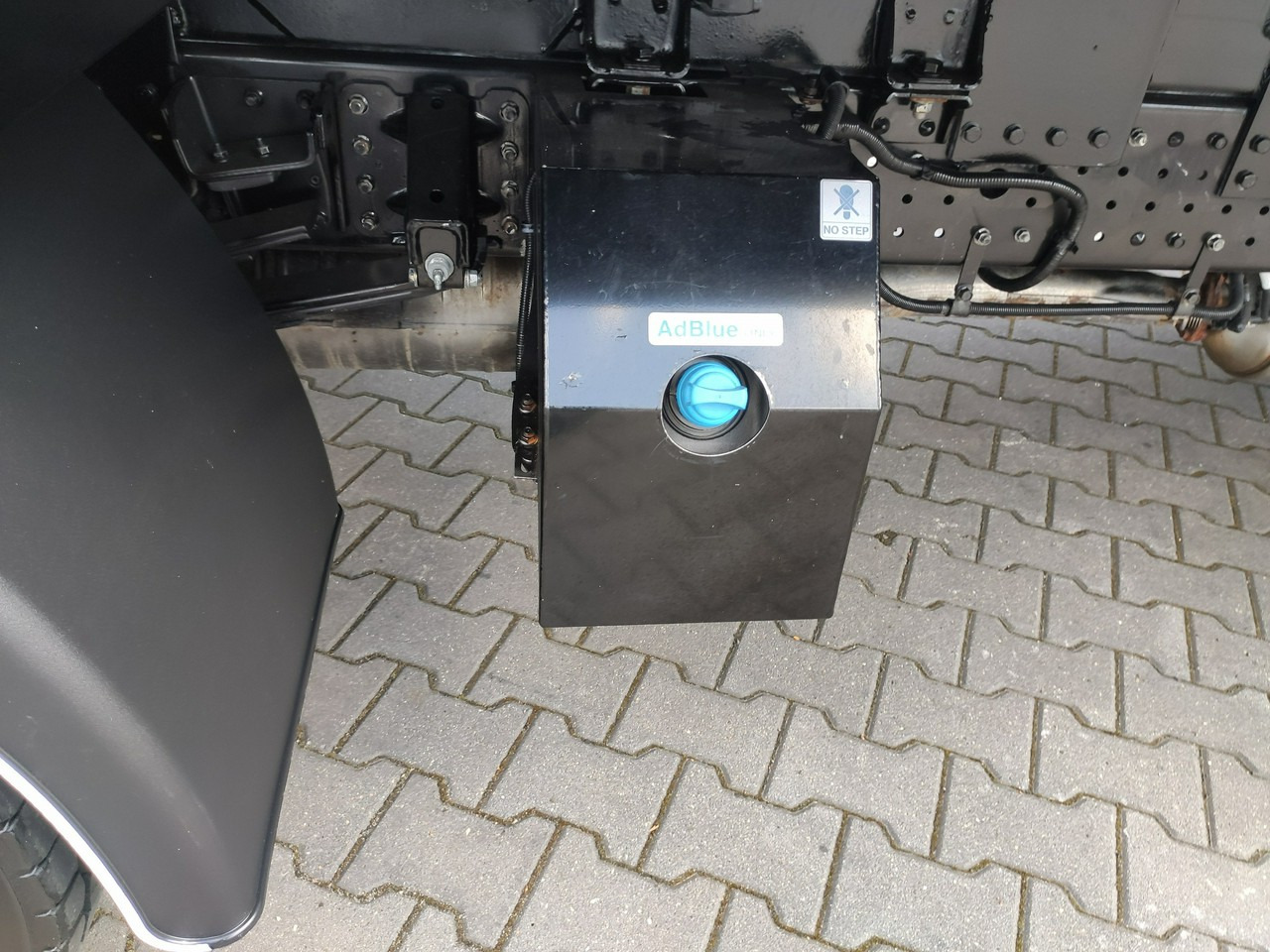 Camião basculante Mitsubishi Canter Fuso 9C18 3.0/180KM Automat, HDS FASSI F30 Wywrotka 3-str: foto 25 Camião basculante Mitsubishi Canter Fuso 9C18 3.0/180KM Automat, HDS FASSI F30 Wywrotka 3-str: foto 25