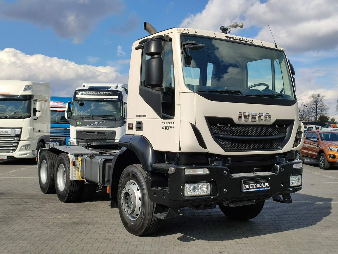 Iveco Trakerr 26.410 6x4 Manual Mały Przebieg tylko-46000km - Tractor: foto 4 Iveco Trakerr 26.410 6x4 Manual Mały Przebieg tylko-46000km - Tractor: foto 4