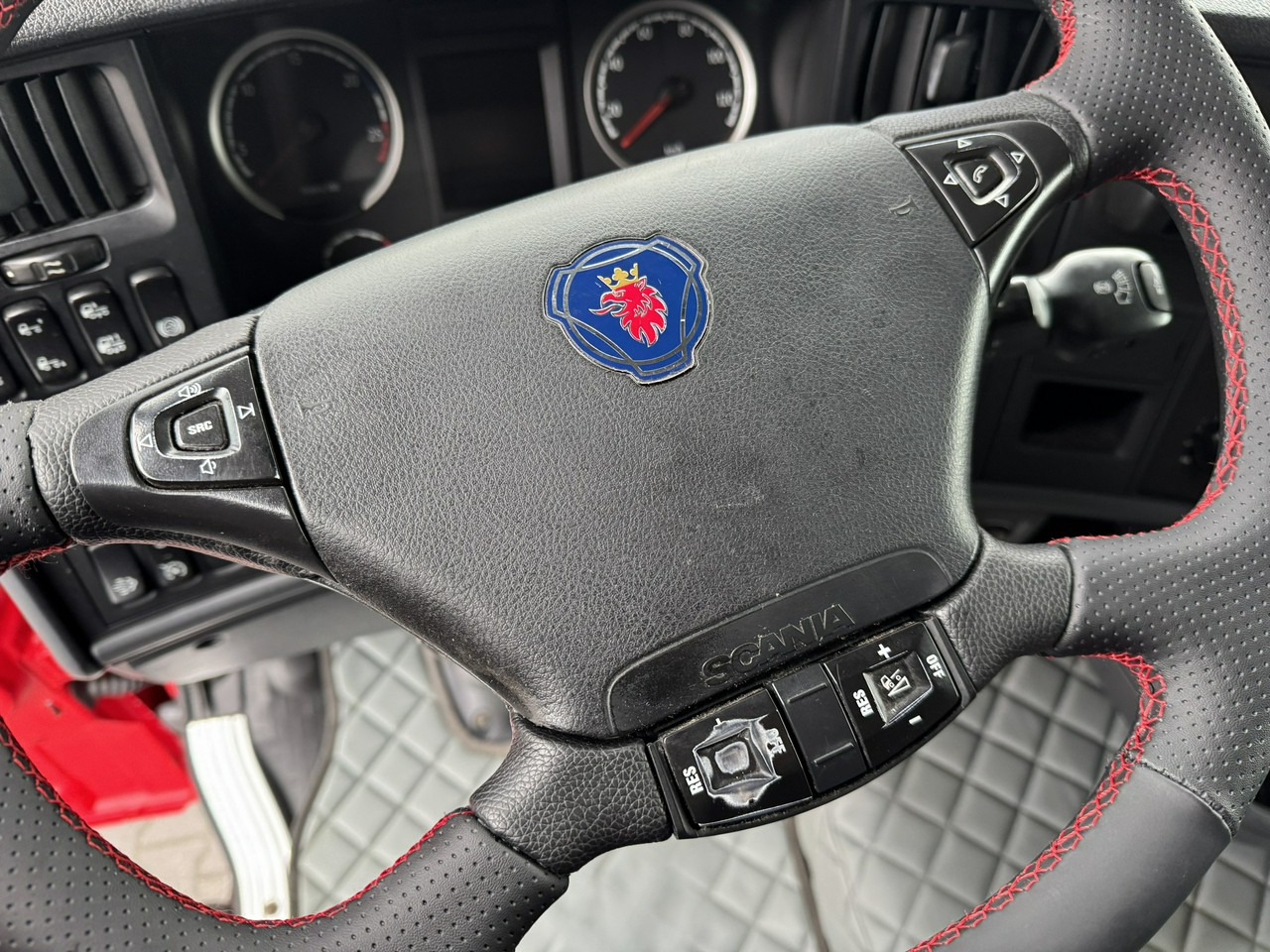 Tractor Scania R410 E6 4x2 Retarder Klima Postojowa Low deck / Mega: foto 24 Tractor Scania R410 E6 4x2 Retarder Klima Postojowa Low deck / Mega: foto 24