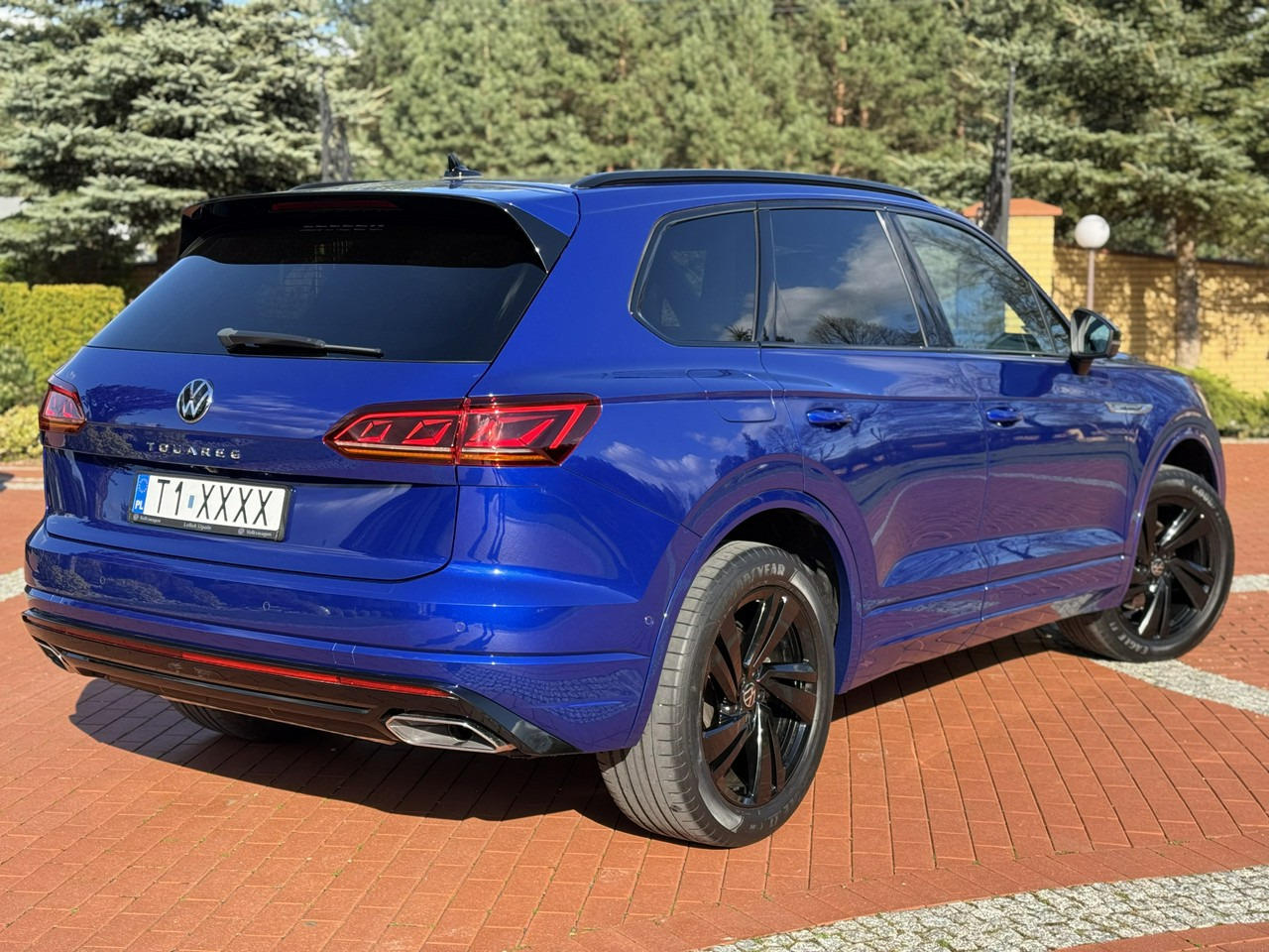 SUV Volkswagen Touareg: foto 25