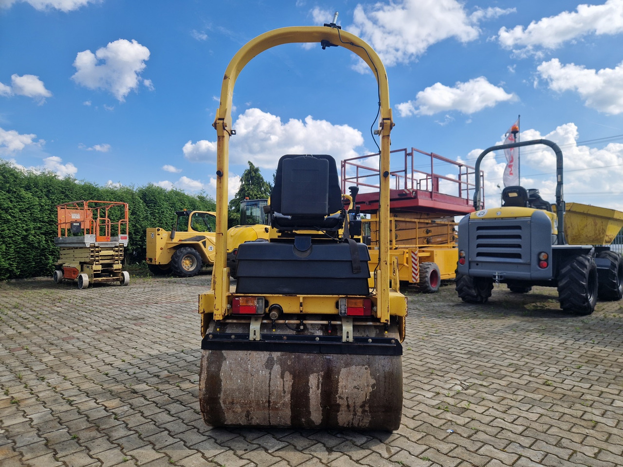 AMMANN AV 26 - 2 - Compactador de asfalto: foto 5 AMMANN AV 26 - 2 - Compactador de asfalto: foto 5