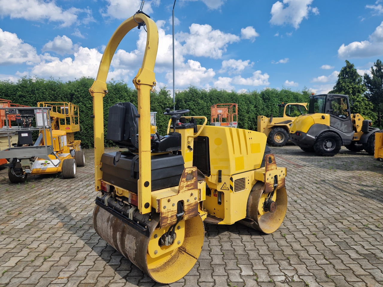 AMMANN AV 26 - 2 - Compactador de asfalto: foto 4 AMMANN AV 26 - 2 - Compactador de asfalto: foto 4