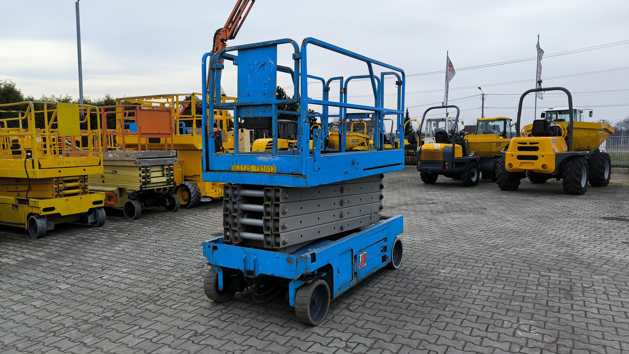 GENIE GS 3246 - Plataforma de Tijera/ Plataforma de tesoura: foto 1 GENIE GS 3246 - Plataforma de Tijera/ Plataforma de tesoura: foto 1