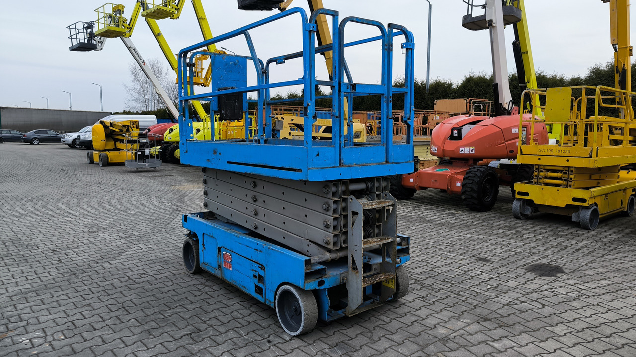 GENIE GS 3246 - Plataforma de Tijera/ Plataforma de tesoura: foto 5 GENIE GS 3246 - Plataforma de Tijera/ Plataforma de tesoura: foto 5