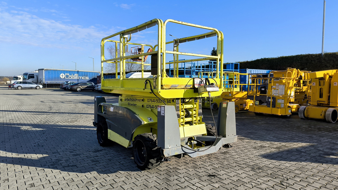 HAULOTTE Compact 12 DX - Plataforma de Tijera/ Plataforma de tesoura: foto 1 HAULOTTE Compact 12 DX - Plataforma de Tijera/ Plataforma de tesoura: foto 1