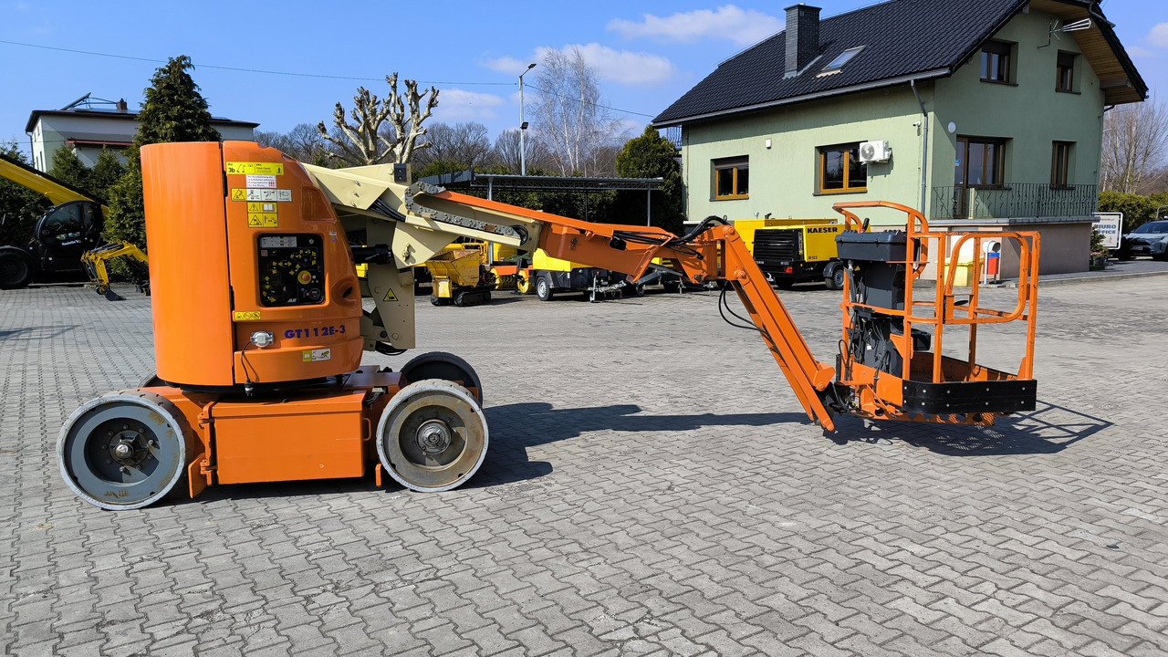 JLG E 300 AJP - Plataforma articulada: foto 4 JLG E 300 AJP - Plataforma articulada: foto 4